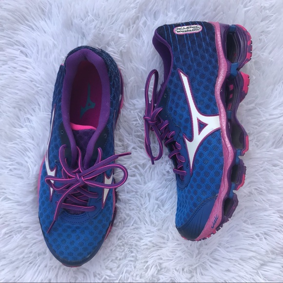 mizuno women's wave prophecy 8